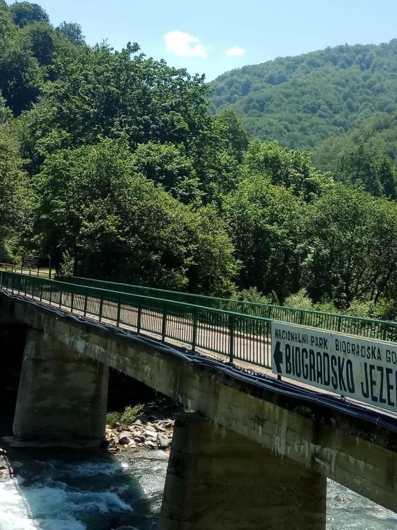 Дома для отпуска Village House Štitarica Мойковац-58