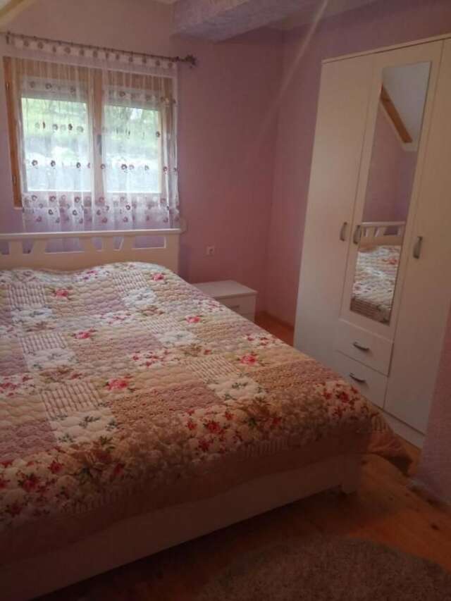 Дома для отпуска Village House Štitarica Мойковац-36